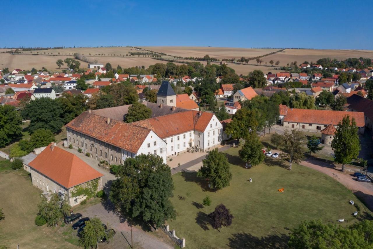 Kloster Hedersleben المظهر الخارجي الصورة